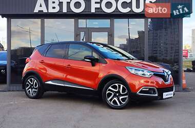 Позашляховик / Кросовер Renault Captur 2015 в Києві