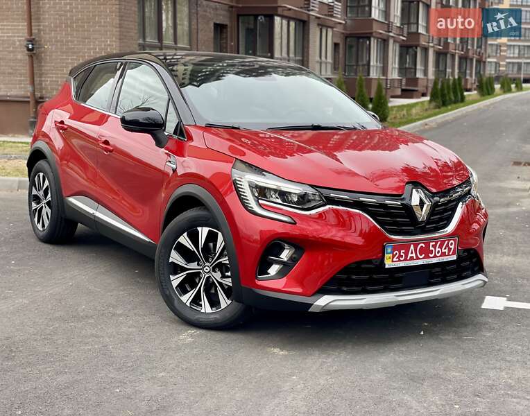 Внедорожник / Кроссовер Renault Captur 2023 в Чернигове