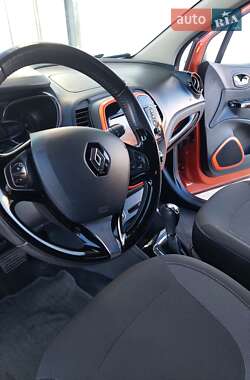 Внедорожник / Кроссовер Renault Captur 2015 в 