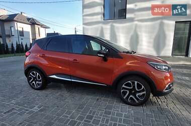Внедорожник / Кроссовер Renault Captur 2015 в 