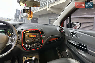 Внедорожник / Кроссовер Renault Captur 2015 в Киеве