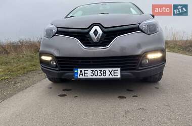 Внедорожник / Кроссовер Renault Captur 2016 в Днепре