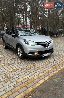 Позашляховик / Кросовер Renault Captur 2014 в Києві