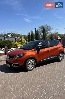 Внедорожник / Кроссовер Renault Captur 2014 в Винниках