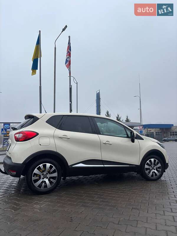 Внедорожник / Кроссовер Renault Captur 2014 в Хмельницком фото 5 Внедорожник / Кроссовер Renault Captur 2014 в Хмельницком