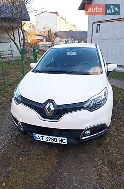 Позашляховик / Кросовер Renault Captur 2014 в Івано-Франківську