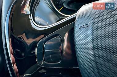 Внедорожник / Кроссовер Renault Captur 2014 в 