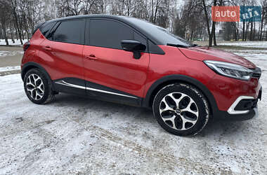 Внедорожник / Кроссовер Renault Captur 2019 в Киеве