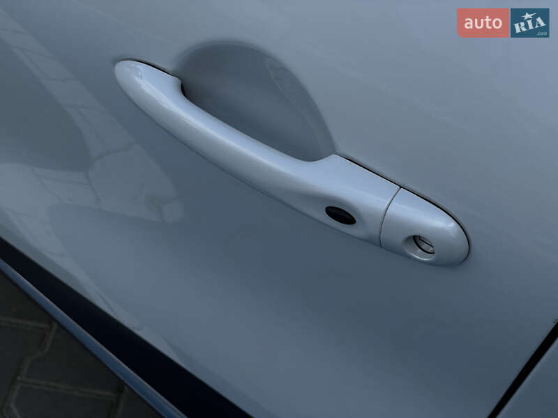 Позашляховик / Кросовер Renault Captur 2019 в Одесі