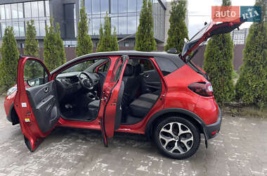 Внедорожник / Кроссовер Renault Captur 2017 в 