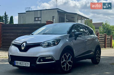 Внедорожник / Кроссовер Renault Captur 2016 в 