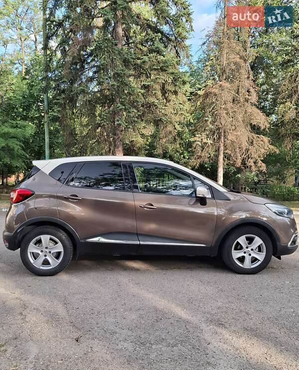 Внедорожник / Кроссовер Renault Captur 2014 в Запорожье