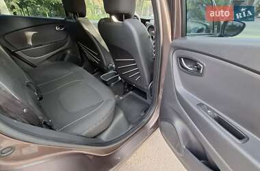 Внедорожник / Кроссовер Renault Captur 2014 в 