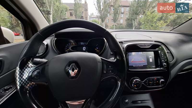 Внедорожник / Кроссовер Renault Captur 2014 в Запорожье