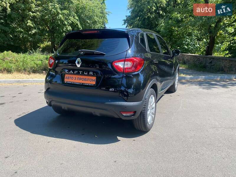 Внедорожник / Кроссовер Renault Captur 2015 в Черкассах