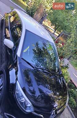 Позашляховик / Кросовер Renault Captur 2014 в Рівному