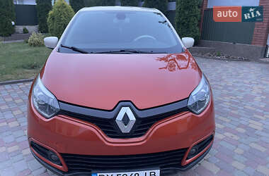 Позашляховик / Кросовер Renault Captur 2017 в Хмельницькому