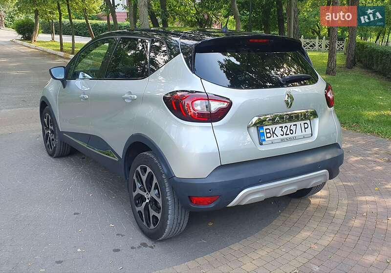 Внедорожник / Кроссовер Renault Captur 2018 в Киеве