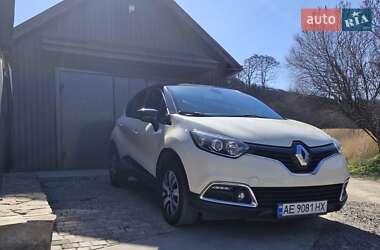 Позашляховик / Кросовер Renault Captur 2016 в Кривому Розі