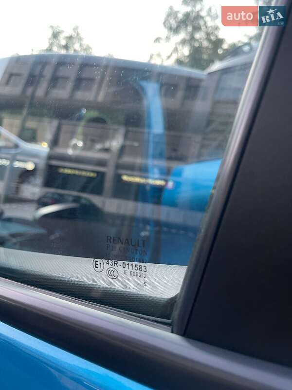 Внедорожник / Кроссовер Renault Captur 2015 в Львове