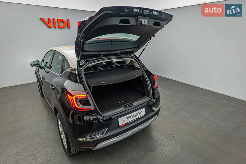 Внедорожник / Кроссовер Renault Captur 2021 в Киеве