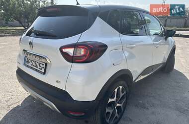 Внедорожник / Кроссовер Renault Captur 2018 в 