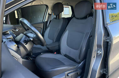 Внедорожник / Кроссовер Renault Captur 2013 в 