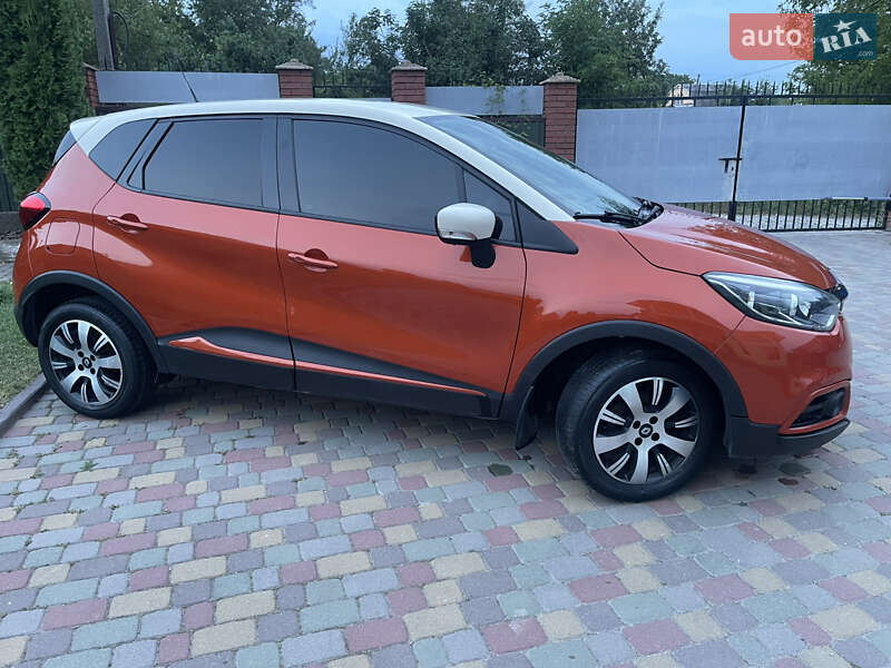 Позашляховик / Кросовер Renault Captur 2017 в Хмельницькому фото 3 Позашляховик / Кросовер Renault Captur 2017 в Хмельницькому
