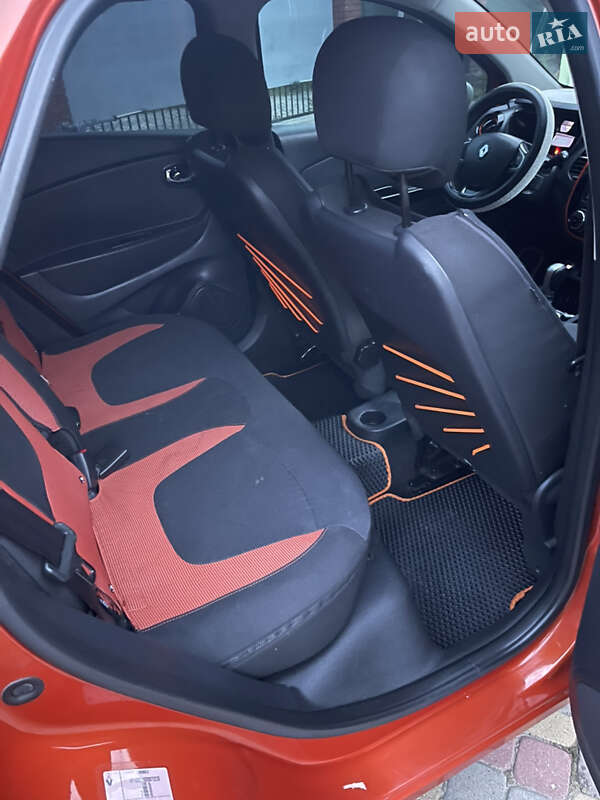 Позашляховик / Кросовер Renault Captur 2017 в Хмельницькому фото 13 Позашляховик / Кросовер Renault Captur 2017 в Хмельницькому