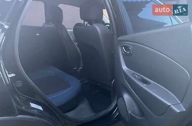 Внедорожник / Кроссовер Renault Captur 2016 в 