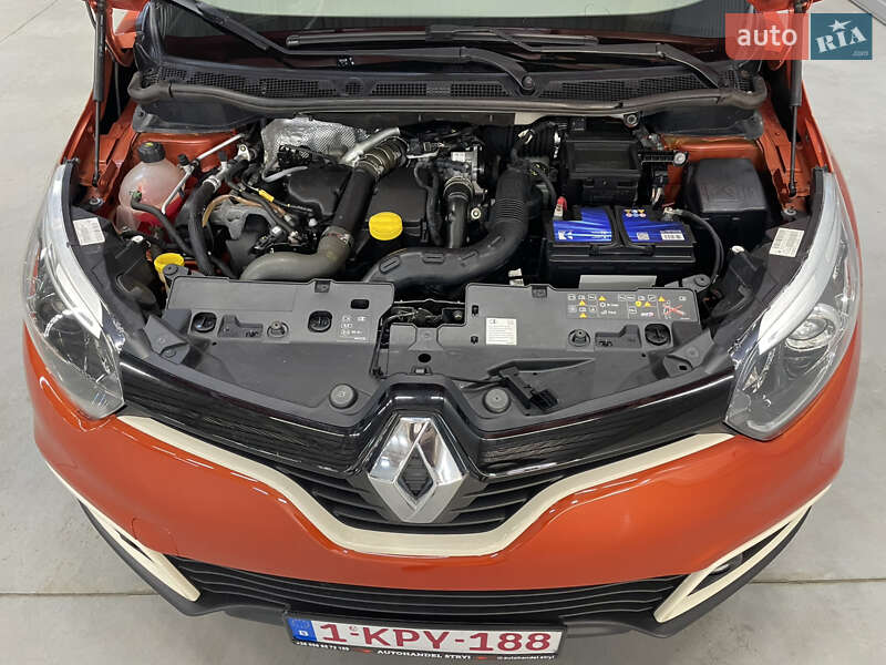 Внедорожник / Кроссовер Renault Captur 2016 в Стрые
