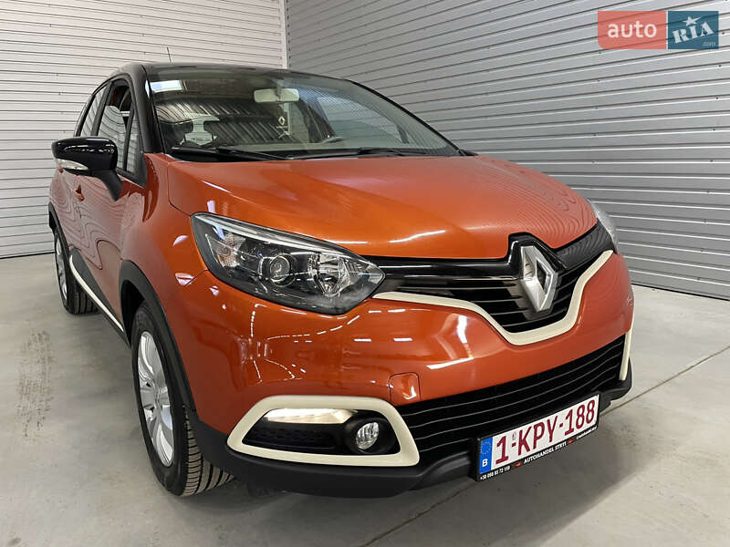 Внедорожник / Кроссовер Renault Captur 2016 в Стрые