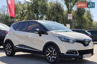 Внедорожник / Кроссовер Renault Captur 2015 в 