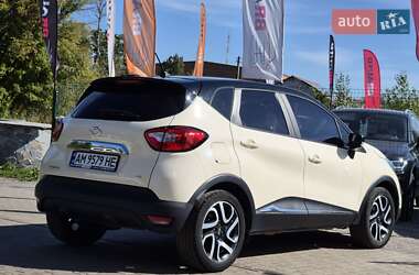 Внедорожник / Кроссовер Renault Captur 2015 в 