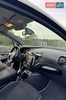 Позашляховик / Кросовер Renault Captur 2014 в Тернополі