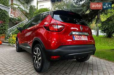 Внедорожник / Кроссовер Renault Captur 2016 в 