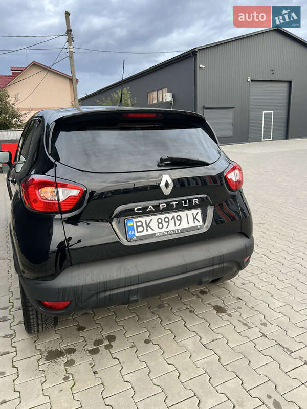 Внедорожник / Кроссовер Renault Captur 2014 в Млинове фото 9 Внедорожник / Кроссовер Renault Captur 2014 в Млинове