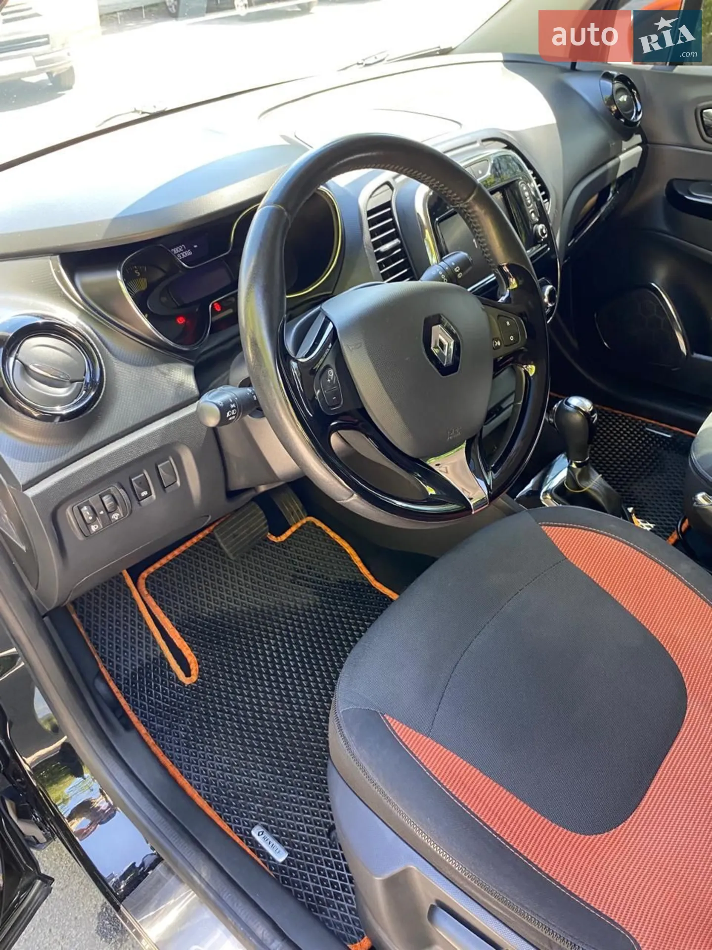 2015 Renault Captur - мініатюра 9