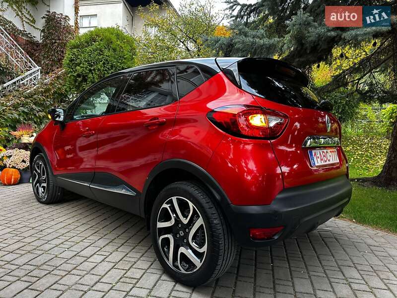 Внедорожник / Кроссовер Renault Captur 2016 в Львове