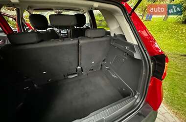 Внедорожник / Кроссовер Renault Captur 2016 в 