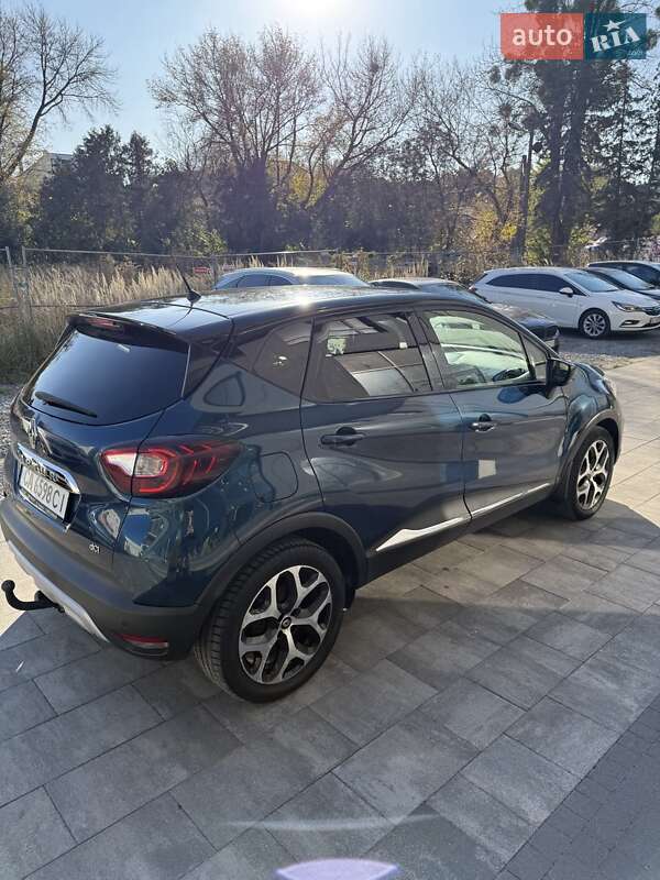 Позашляховик / Кросовер Renault Captur 2019 в Львові