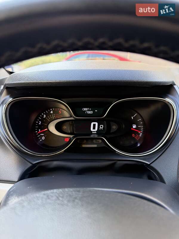 Позашляховик / Кросовер Renault Captur 2019 в Львові