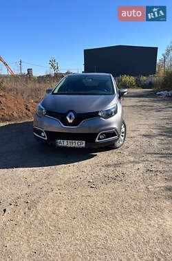 Позашляховик / Кросовер Renault Captur 2015 в Коломиї