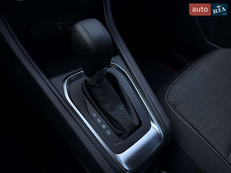 Позашляховик / Кросовер Renault Captur 2021 в Хмельницькому