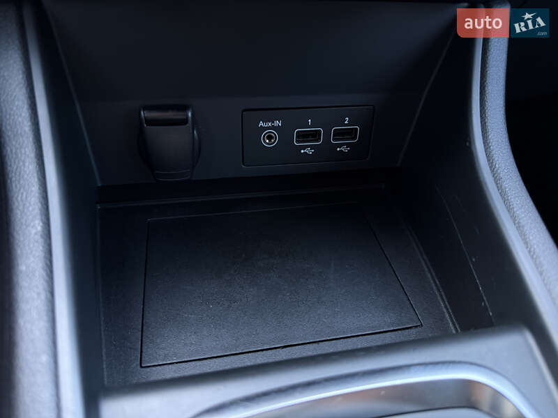 Позашляховик / Кросовер Renault Captur 2021 в Хмельницькому