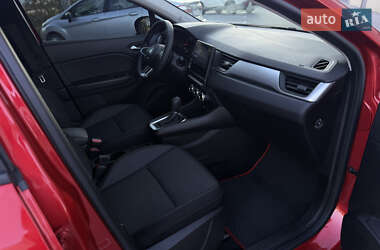 Внедорожник / Кроссовер Renault Captur 2021 в 