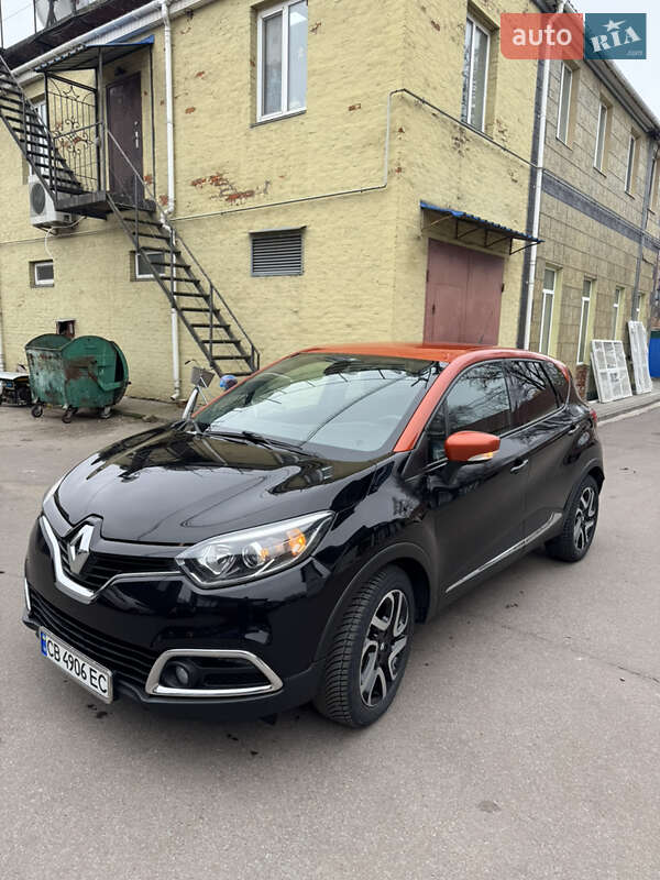 Позашляховик / Кросовер Renault Captur 2014 в Прилуках фото Позашляховик / Кросовер Renault Captur 2014 в Прилуках