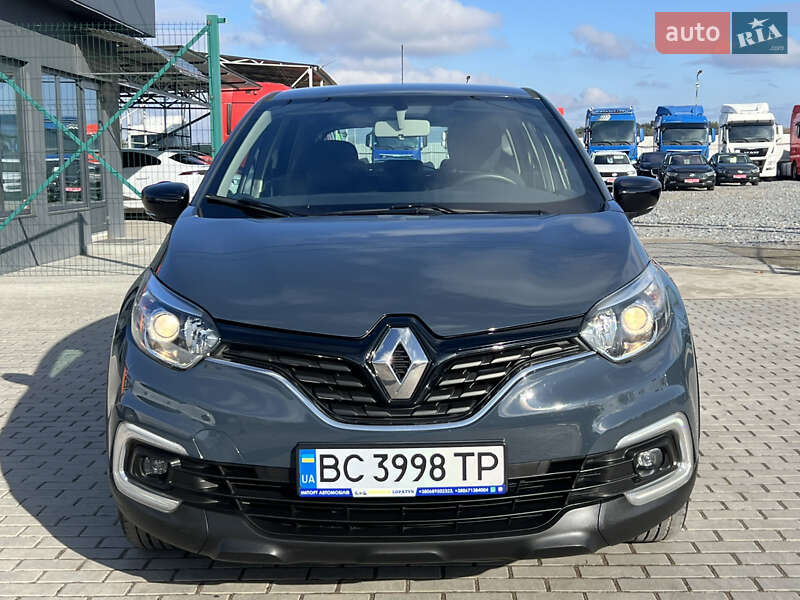 Внедорожник / Кроссовер Renault Captur 2018 в Лопатине