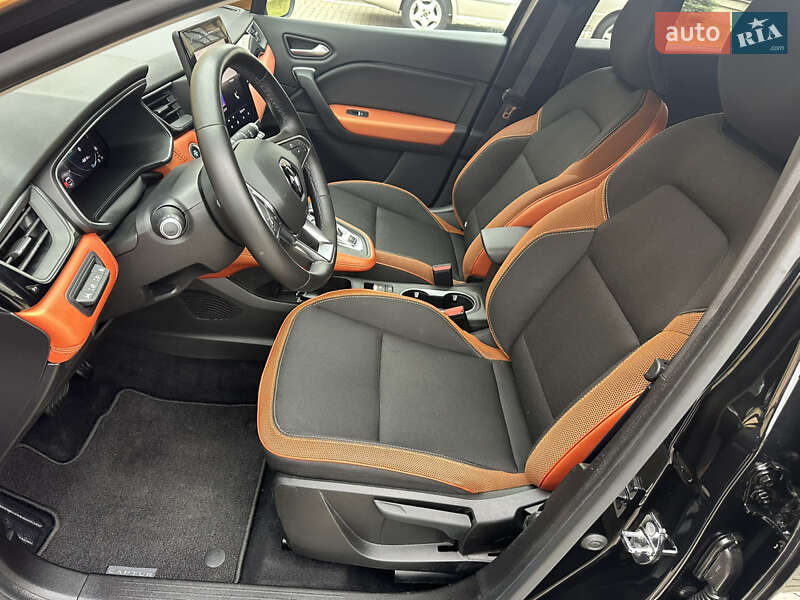 Внедорожник / Кроссовер Renault Captur 2020 в Львове