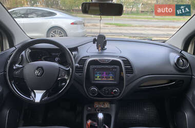 Внедорожник / Кроссовер Renault Captur 2016 в Киеве